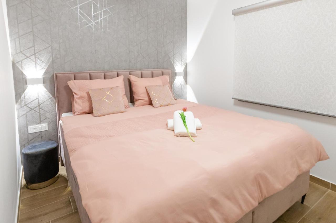 Apartman Laura ヴィル エクステリア 写真