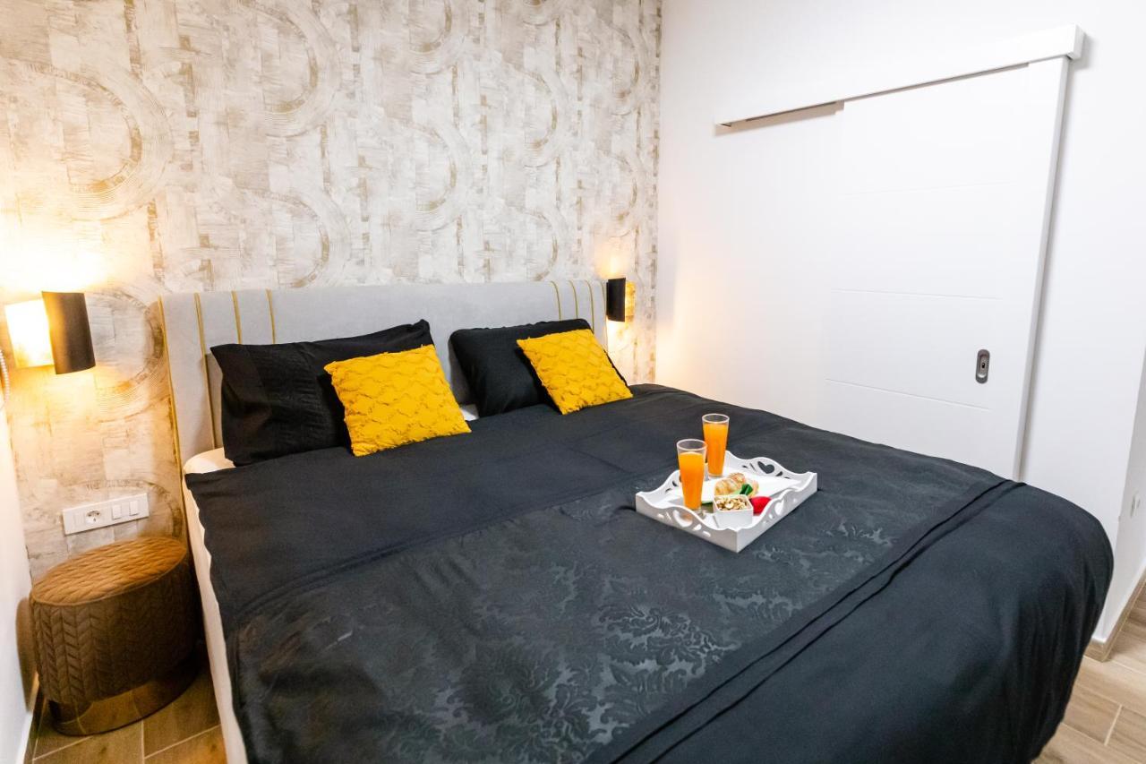 Apartman Laura ヴィル エクステリア 写真